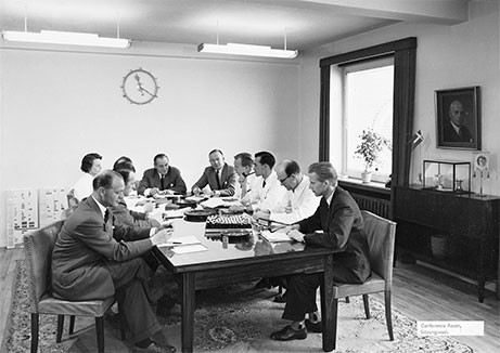 1950 wurde Lundbeck in eine Aktiengesellschaft mit einem Aktienkapital von 1 Mio. DKK umgewandelt